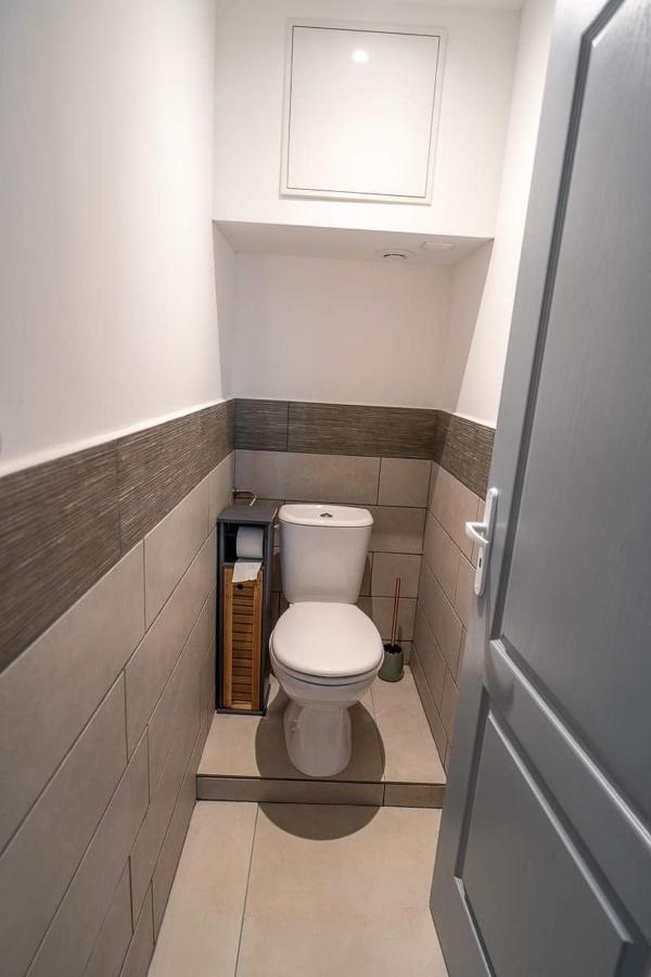 Villa, Lossy Льо Тампон Екстериор снимка